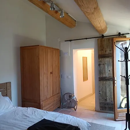 Guest house Lou Boulugi *